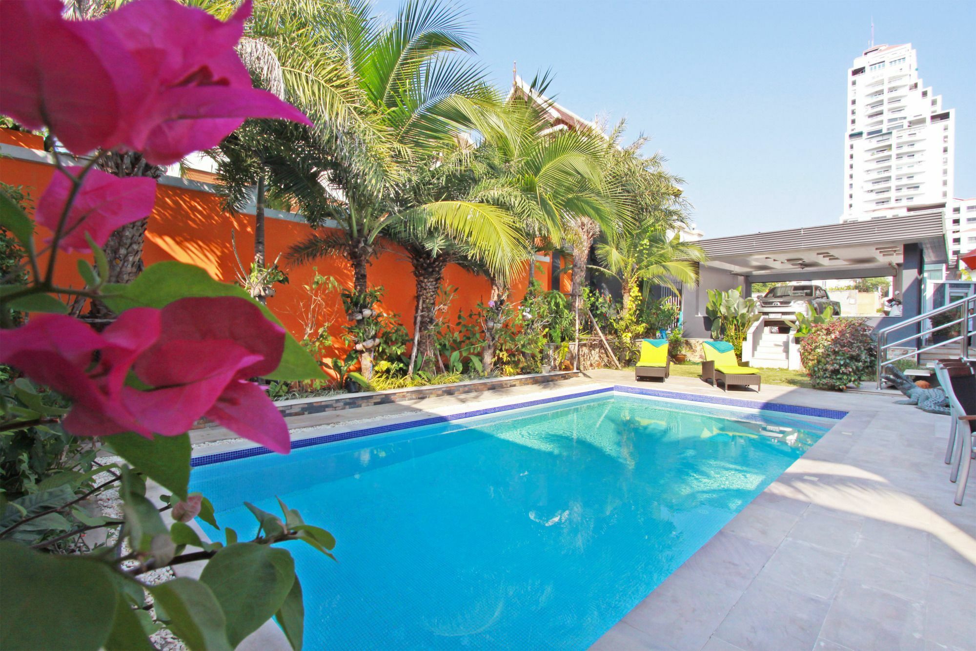 Royale Grand Villa Pattaya Exterior photo
